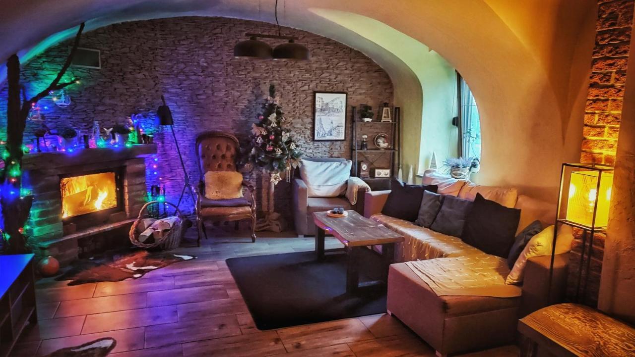 Apartament Studio11 "Cztery Pory Roku" Złotoryja 外观 照片